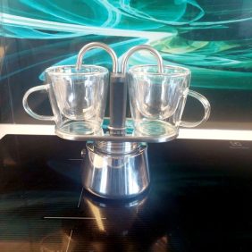 achat-vente-ensemble-tasse-verre-et-cafetiere-duo-table-passion