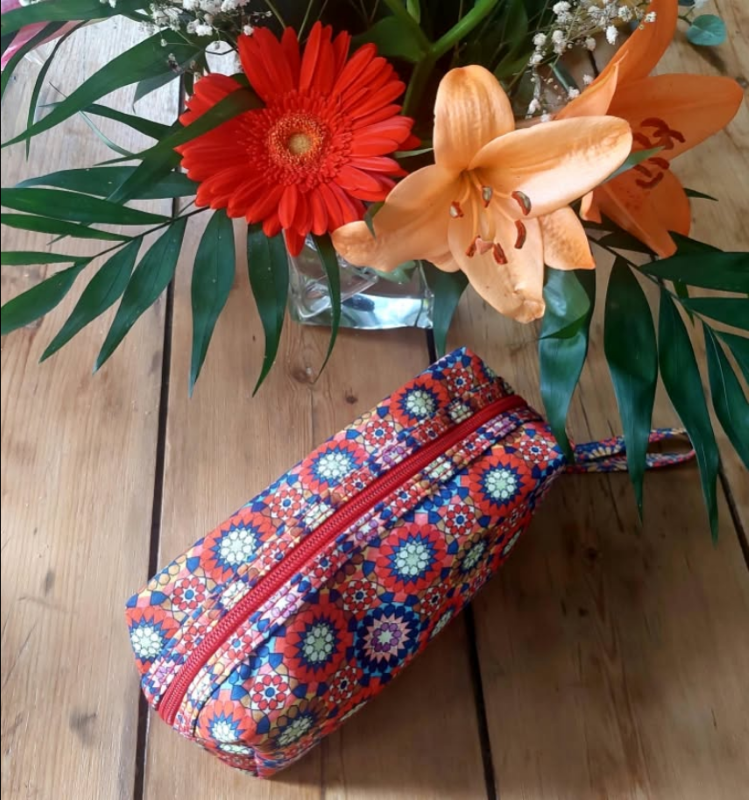 Trousse rouge